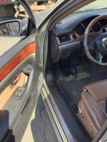 Used driving light fits 2006 - used,