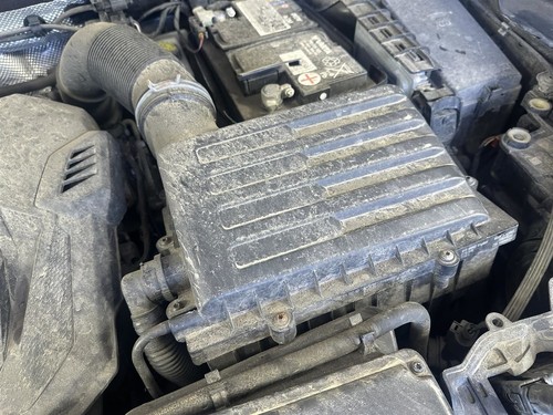 Air cleaner vin 5th - air,