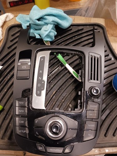 Audio equipment radio vin - radio,